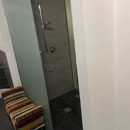 Appartamento Luxurioese Mit Sauna Und Whirlpool