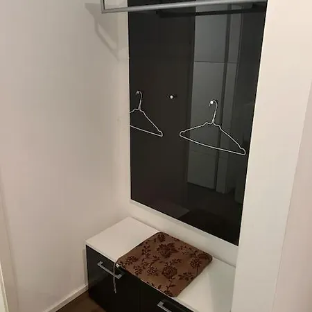 Luxurioese Mit Sauna Und Whirlpool * Cologne
